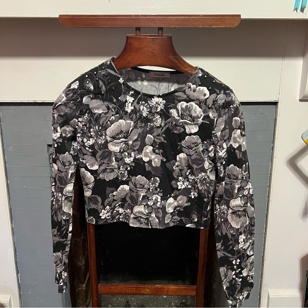 Floral Long Sleeve Crop Top